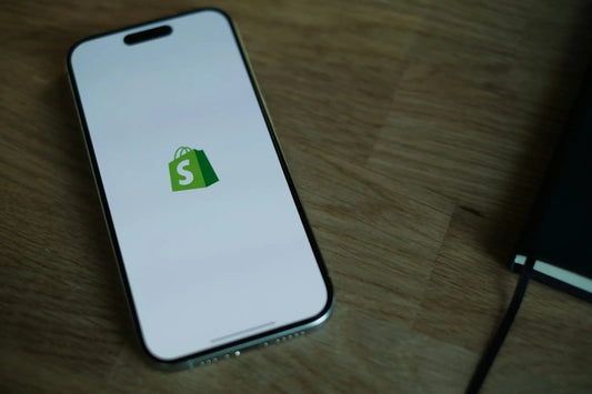 Shopify 2025: Die Zukunft des E-Commerce gestalten - DigitalMojoLife